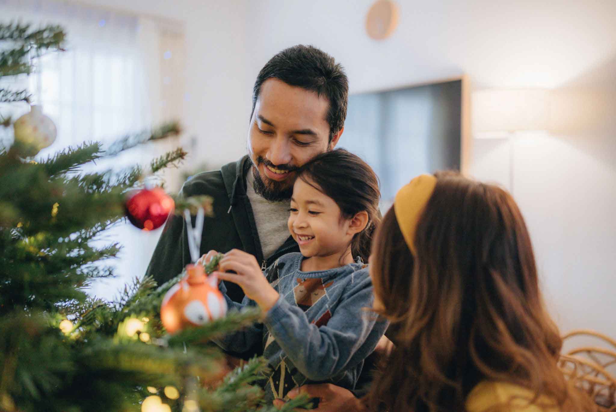 Why Early Christmas Decorating Makes You Happy Merry & Bright