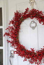 Load image into Gallery viewer, 90cm_LUX_Red_Berry_Wreath
